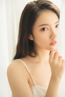 亚洲成人免费观看
